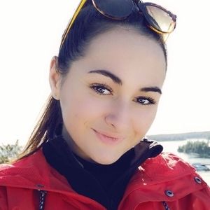 Meet your Posher, Marion